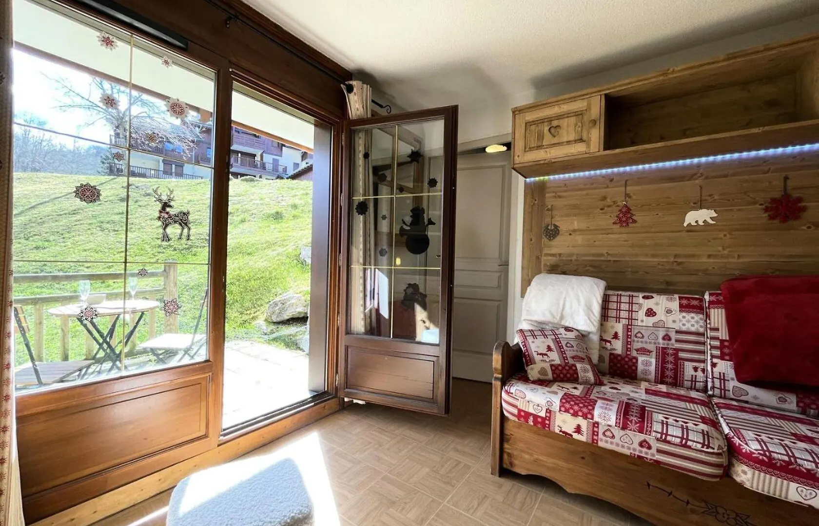 Les Chalets Des Evettes - Appartement Deux Chambres Au Pied Des Pistes Dans Une Residence Avec Piscine Mae-9151 Flumet France