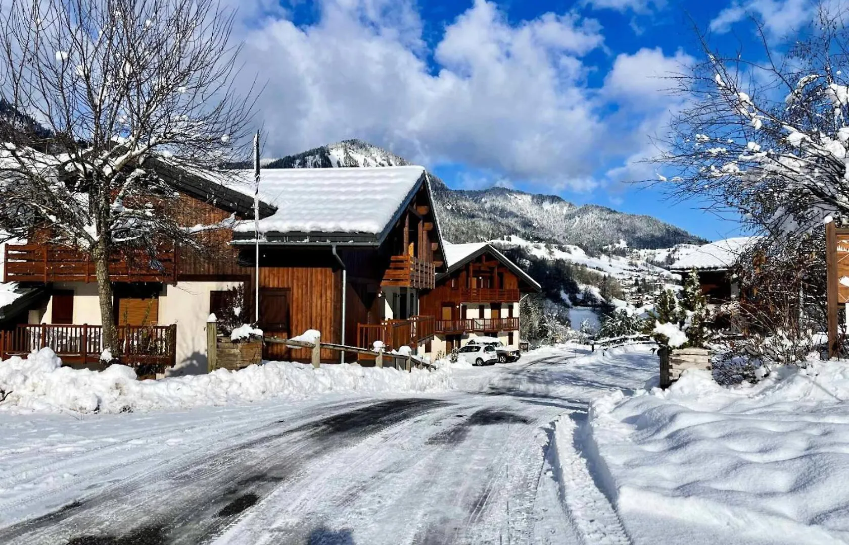 Les Chalets Des Evettes - Appartement Deux Chambres Au Pied Des Pistes Dans Une Residence Avec Piscine Mae-9151 Flumet 0*,
